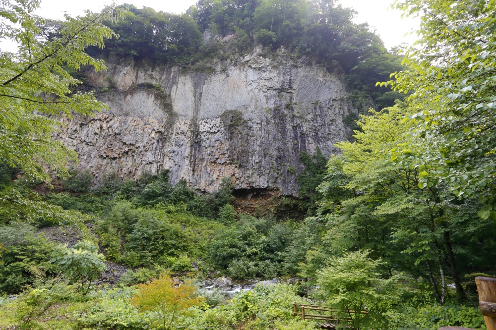 小坂の滝背景